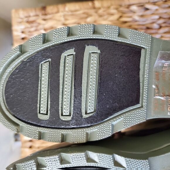 Camo Waterproof Rain Boots - Picture 12 of 15